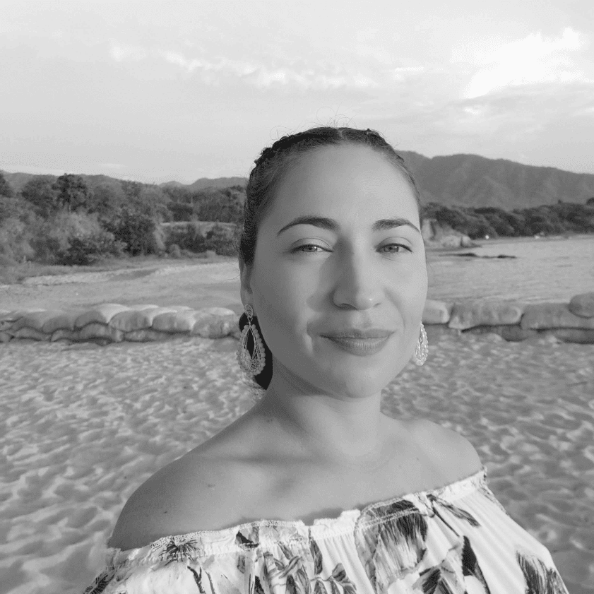 Thelma Velez 2023-b&w cropped for feature